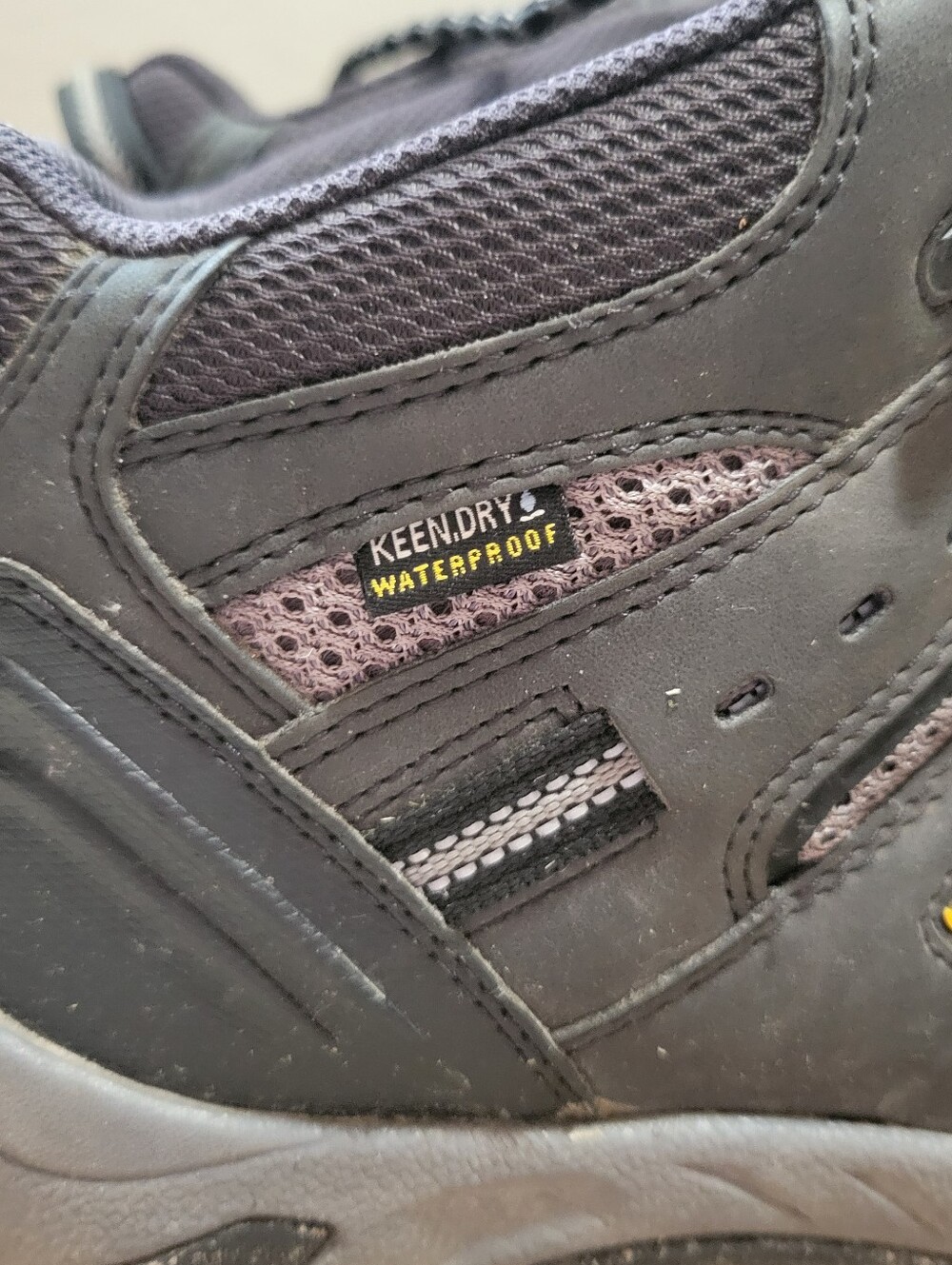 Keen Waterproof Hiking Boots - Picture 8 of 8